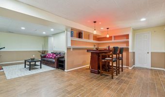 4914 KING DAVID Blvd, Annandale, VA 22003