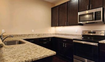 5643 Arbor Chase Dr, Ann Arbor, MI 48103