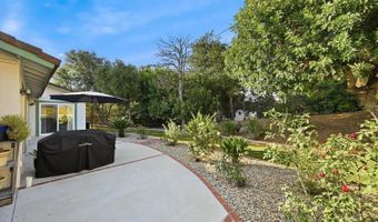 2826 Calle De Malibu, Escondido, CA 92029