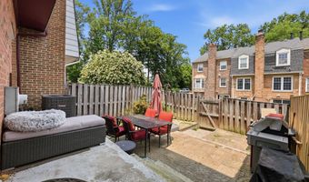 7474 ZANUCK Ct, Annandale, VA 22003