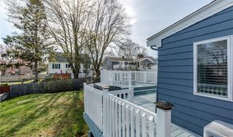 26 Dover Ave, East Providence, RI 02914