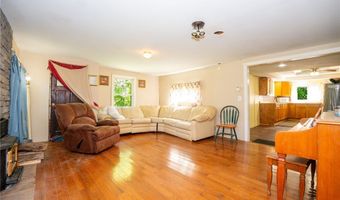 481 Poplar Ave, Angola, NY 14006