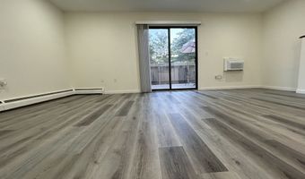 38 Sutton Pl 38, Bloomfield, CT 06002
