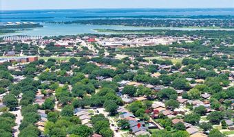 5121 Worley Dr, The Colony, TX 75056