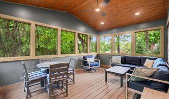6975 Perthview Dr, Anderson Twp., OH 45244