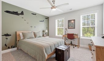 166 Fontana Lake Rd, Aberdeen, NC 28315