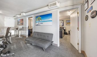 98 Elm St 1, Cheshire, CT 06410