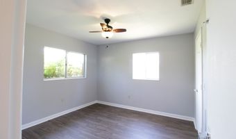 136 Morris Dr, Alma, GA 31510