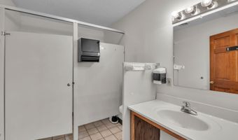 329 W Main St, Abingdon, VA 24210