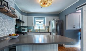 63 Paine Ave, Cranston, RI 02910
