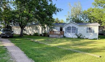 211 Pine St, Bee, NE 68314