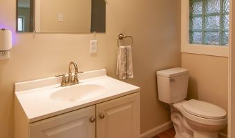 1945 Booster Club Rd, Bainbridge, GA 39819