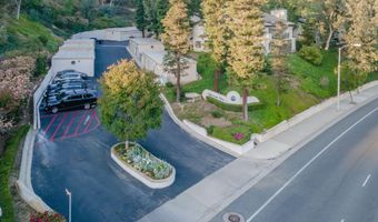 5704 Skyview Way E, Agoura Hills, CA 91301