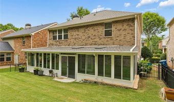 5011 Morriscastle Dr, Alpharetta, GA 30005