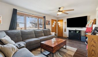 712 Adair St, Adair, IA 50002