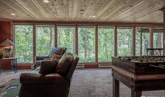 348 Crown Point Dr, Bellvue, CO 80512