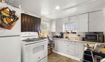 436 Oak St, Castleford, ID 83321