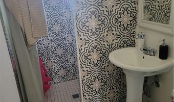401 W Guinida Ln, Anaheim, CA 92805