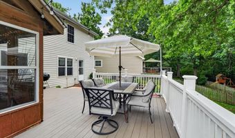 1457 Greenfield Crossing Ct, Ballwin, MO 63021