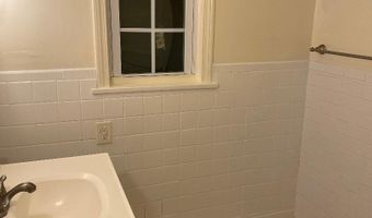 46 Stearns St 2L, Bristol, CT 06010