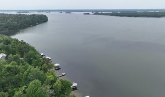 Lakeshore Dr, Bainbridge, GA 39819