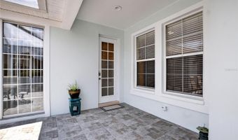 5508 GOLDEN ISLES Dr, Apollo Beach, FL 33572