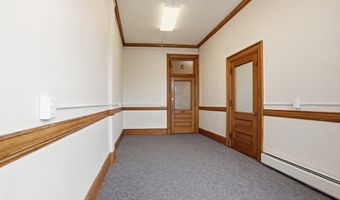 45 Main St 3, Amesbury, MA 01913