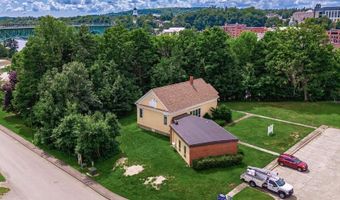 2 Howard St, Augusta, ME 04330