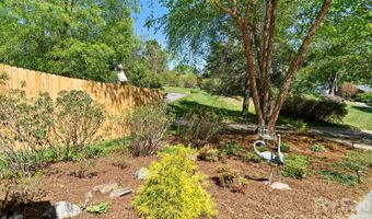 43 Martindale Rd, Asheville, NC 28804