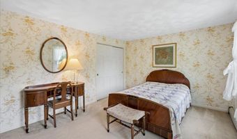 28 Brick Mill Rd, Bedford, NH 03110