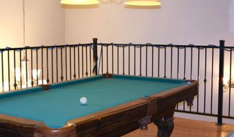 404 408 W 3rd St, Capitan, NM 88316