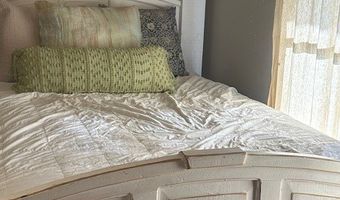 103 Redbud Dr, Batesville, MS 38606