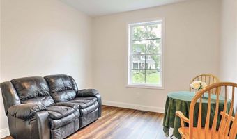 3 Big River Dr, Coventry, RI 02816