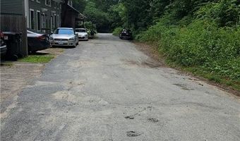 1 Side Hill St, Hopkinton, RI 02832