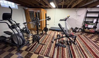 8908 Fox Ave, Allen Park, MI 48101