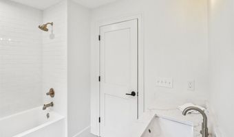 286 South Rd, Brentwood, NH 03833