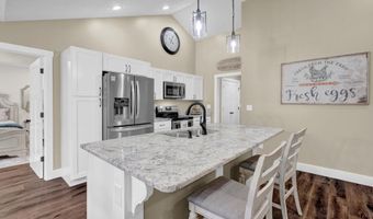 25 Blackwell Ln, Bedford, IN 47421