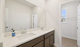 42051 NIGHT NURSE Cir, Ashburn, VA 20148