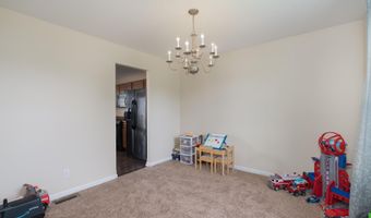 946 Willow Creek Dr, Alexandria, KY 41001