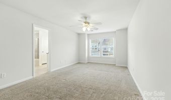 607 Santa Clara Dr, Asheville, NC 28806