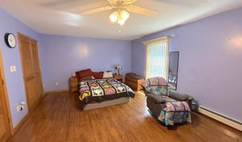 35 College St, Cornwall, CT 06759
