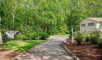 70 High Ridge Dr, Cumberland, RI 02864