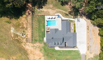 1380 Cronic Town Rd, Auburn, GA 30011