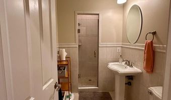 6204 MELVERN Dr, Bethesda, MD 20817