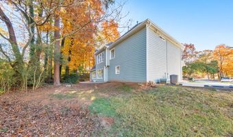 4804 Thicket Path NW, Acworth, GA 30102