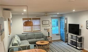 30 Shagbark Rd, Narragansett, RI 02882
