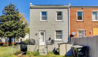 4609 HILLSIDE Rd SE, Washington, DC 20019