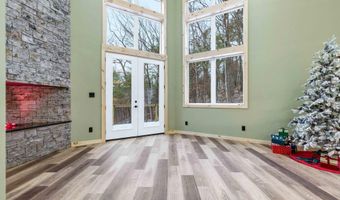 67 KNIGHT Dr, Basye, VA 22810