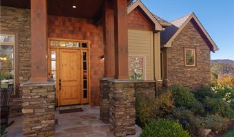 484 Farm Loop Rd, Banner Elk, NC 28604