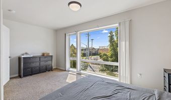17040 SW WHITLEY Way 201, Beaverton, OR 97006